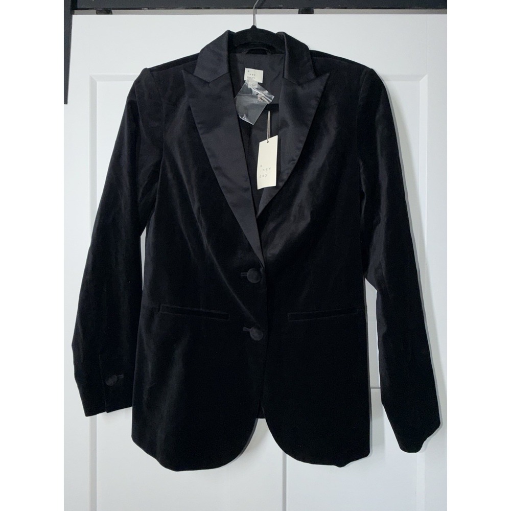 A New Day Women's Black Velvet Blazer - Size 4 - New With Tags